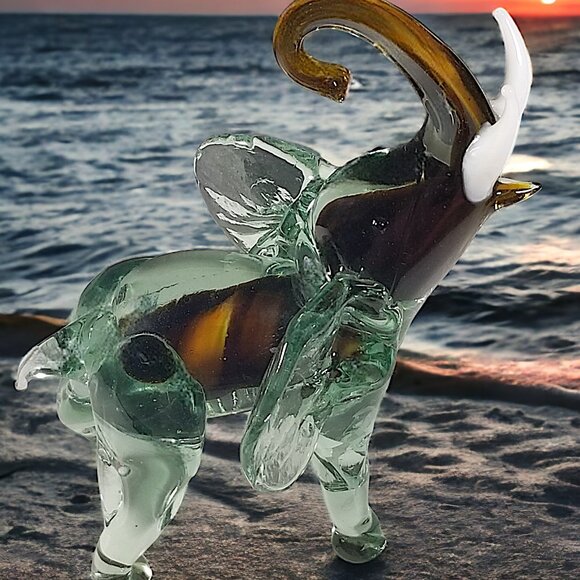 Murano Handblown Green Glass Elephant Figure W/Good Luck White Upward Tusk - Picture 10 of 16